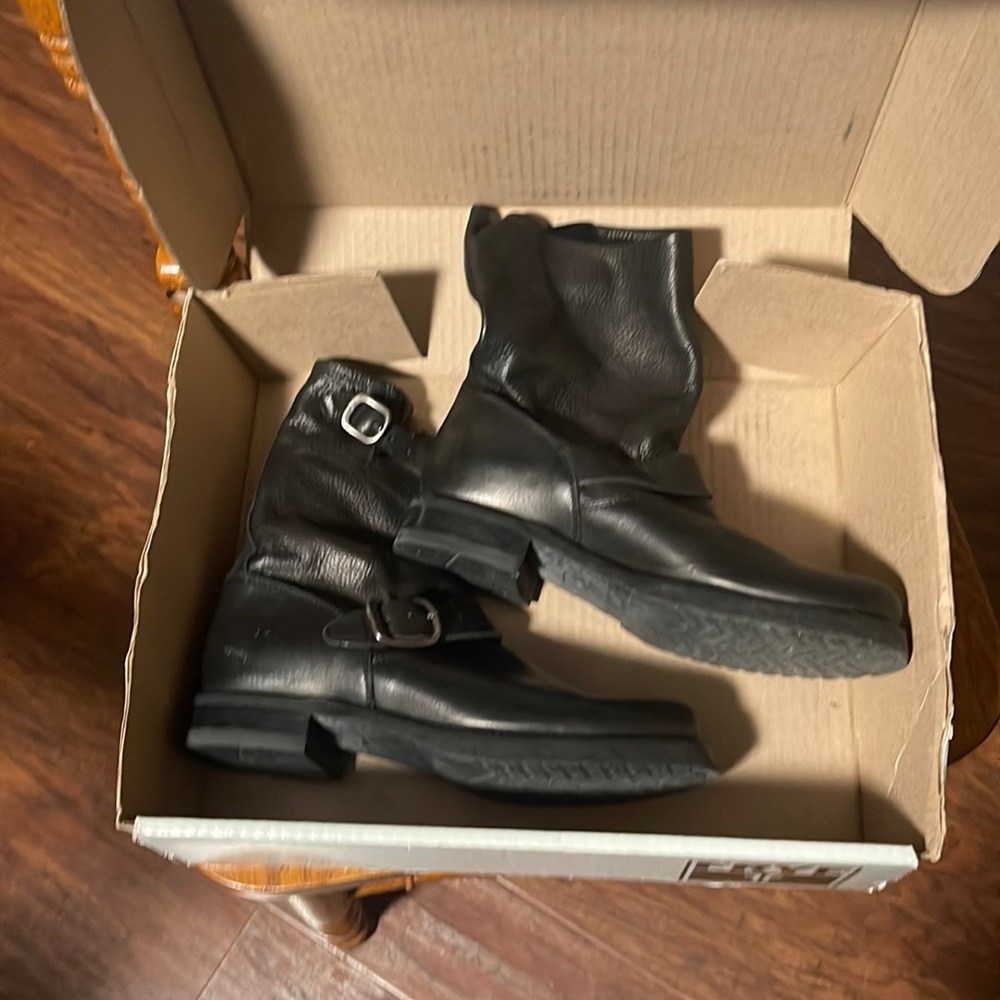 Frye veronica Boots